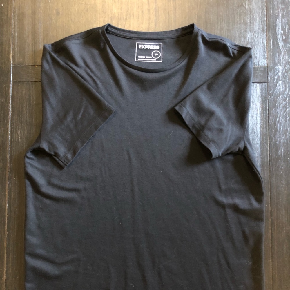 Express T-Shirts - Picture 2 of 5